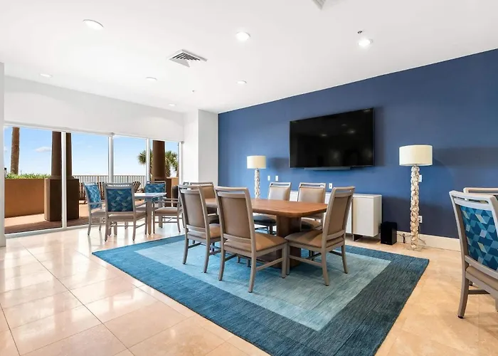 Holiday home Indigo East Unit 403e *